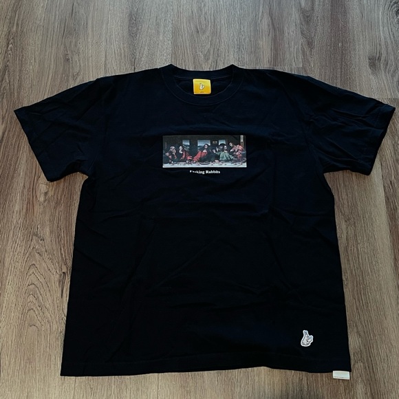 Fxxking Rabbit black No Smooking Tee - Picture 1 of 4